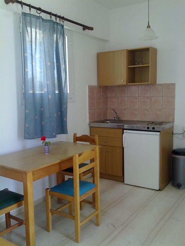 Irilena Apartments Сталида Экстерьер фото