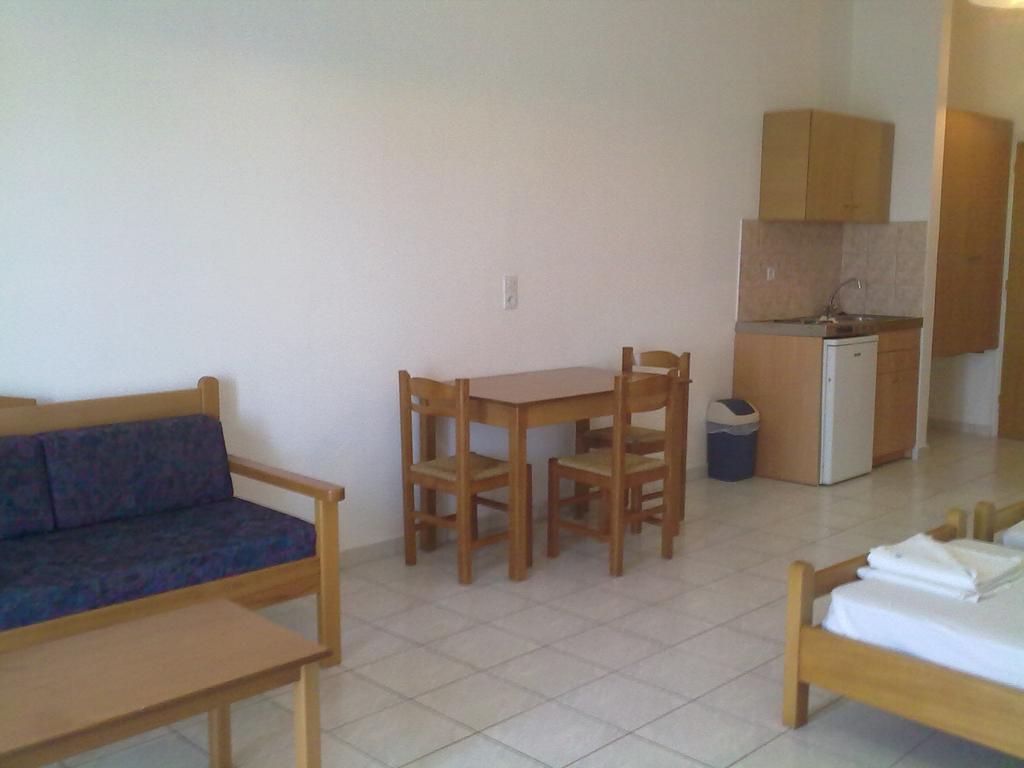 Irilena Apartments Сталида Номер фото